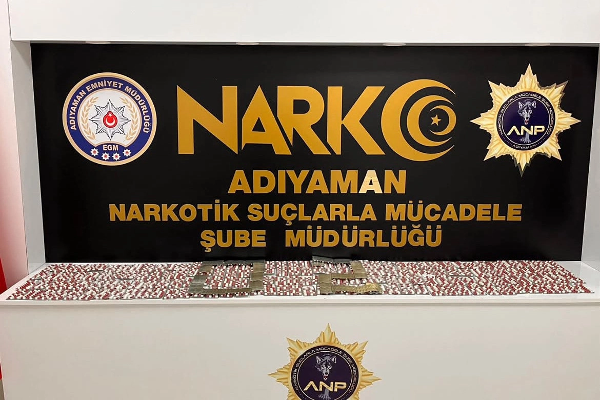 Adıyaman’da 3.332 sentetik hapla yakalanan şahıs tutuklandı 