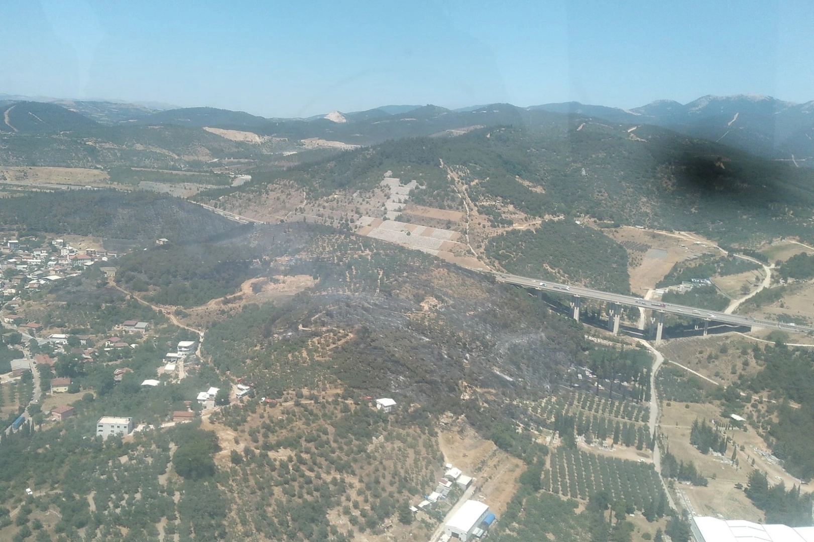 Bursa Osmangazi'de orman yangını hızlı müdahalelerle kontrol altına alındı