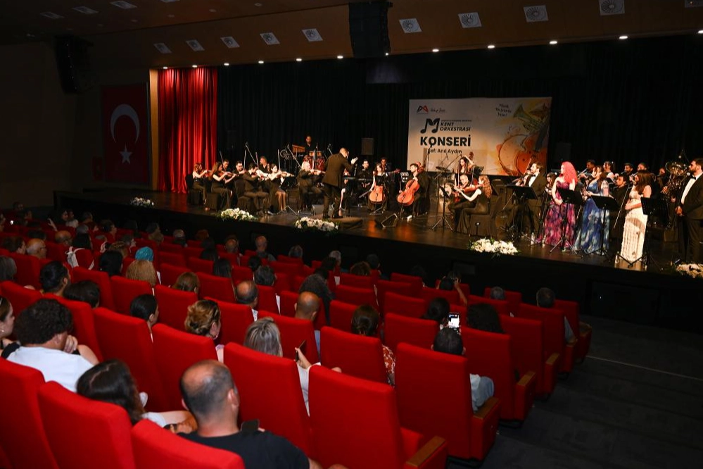 Mersin Kent Orkestrası sezonu alkışlarla kapattı 