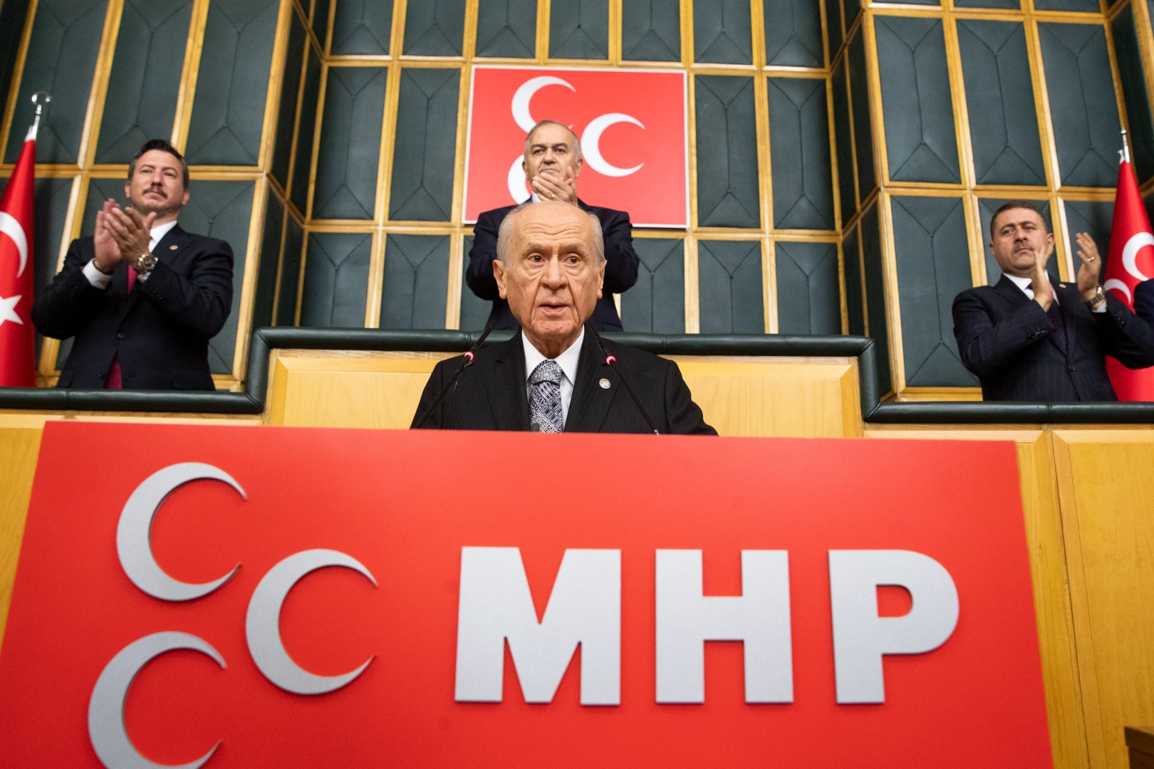 Bahçeli: Kentsel dönüşüm ve orman yangınları Milli Güvenlik meselesidir 