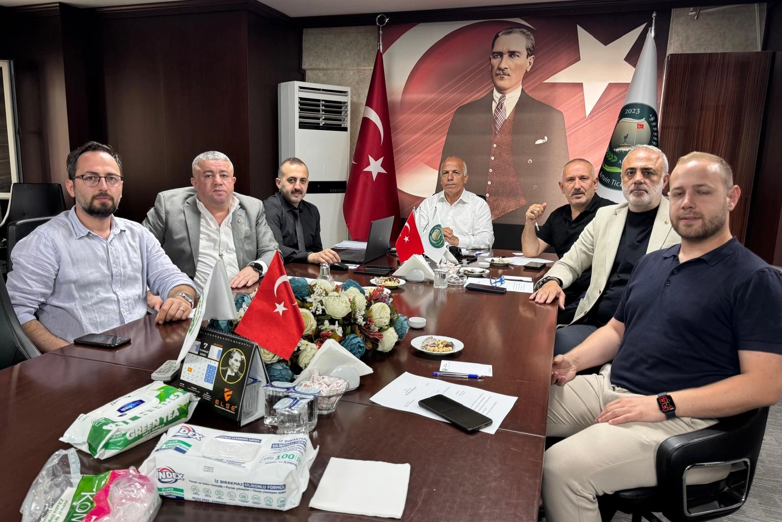 Artvin Ticaret Borsası'nda yönetim toplandı 