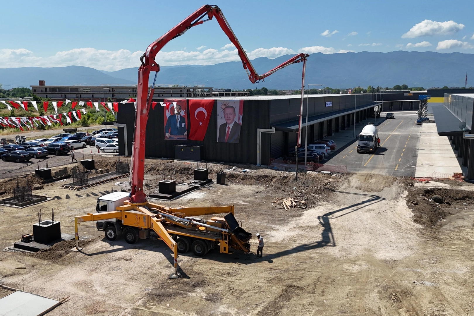 Düzce’de Beltaş Sanayi Sitesi’nin yeni etaplarına temel 