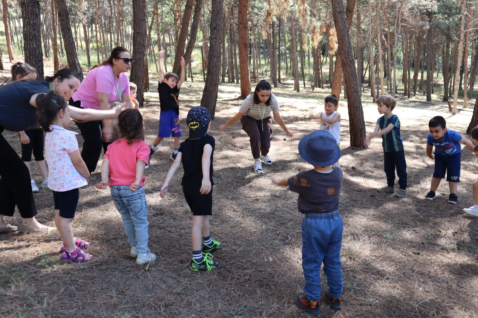 Kocaeli İzmit'te çocuklar doğayla buluştu 