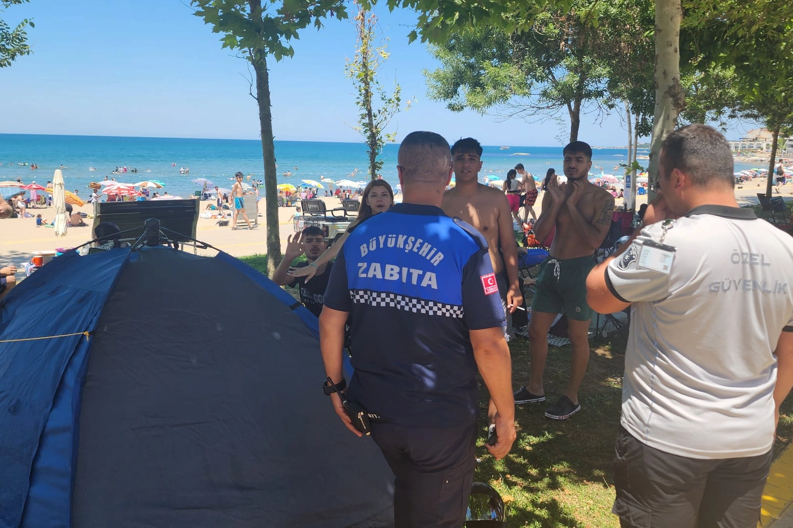Kocaeli Kandıra sahillerinde çadır denetimi 