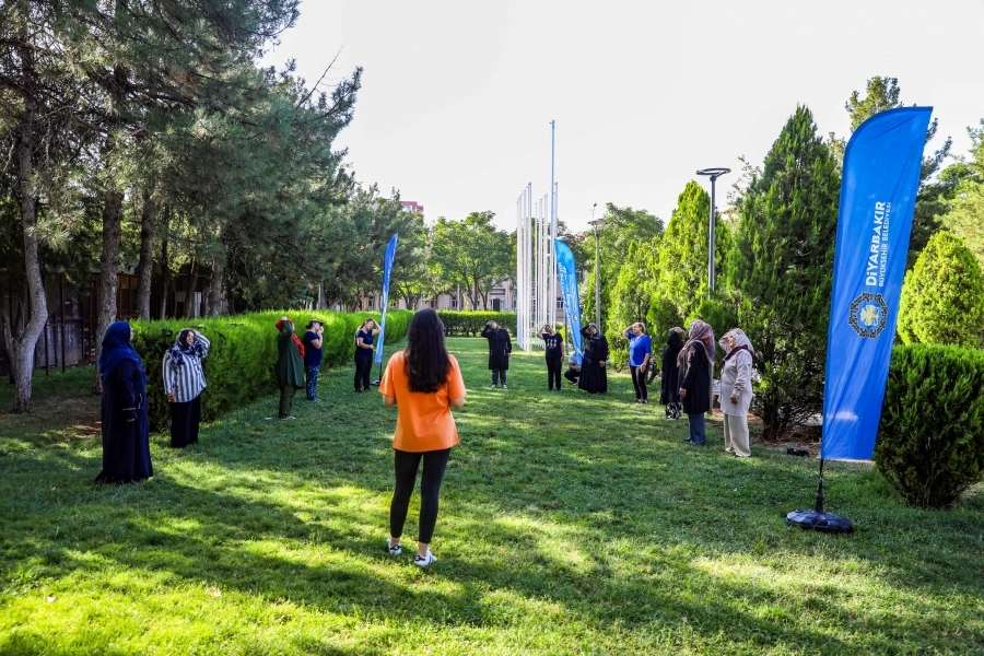 Diyarbakır’da yurttaşlara sabah sporları etkinliği 