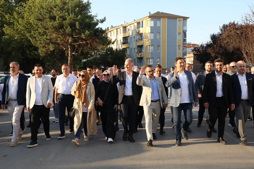 Bursa İnegöl’de 38. Uluslararası Kültür Sanat Festivali renkli görüntülerle başladı 