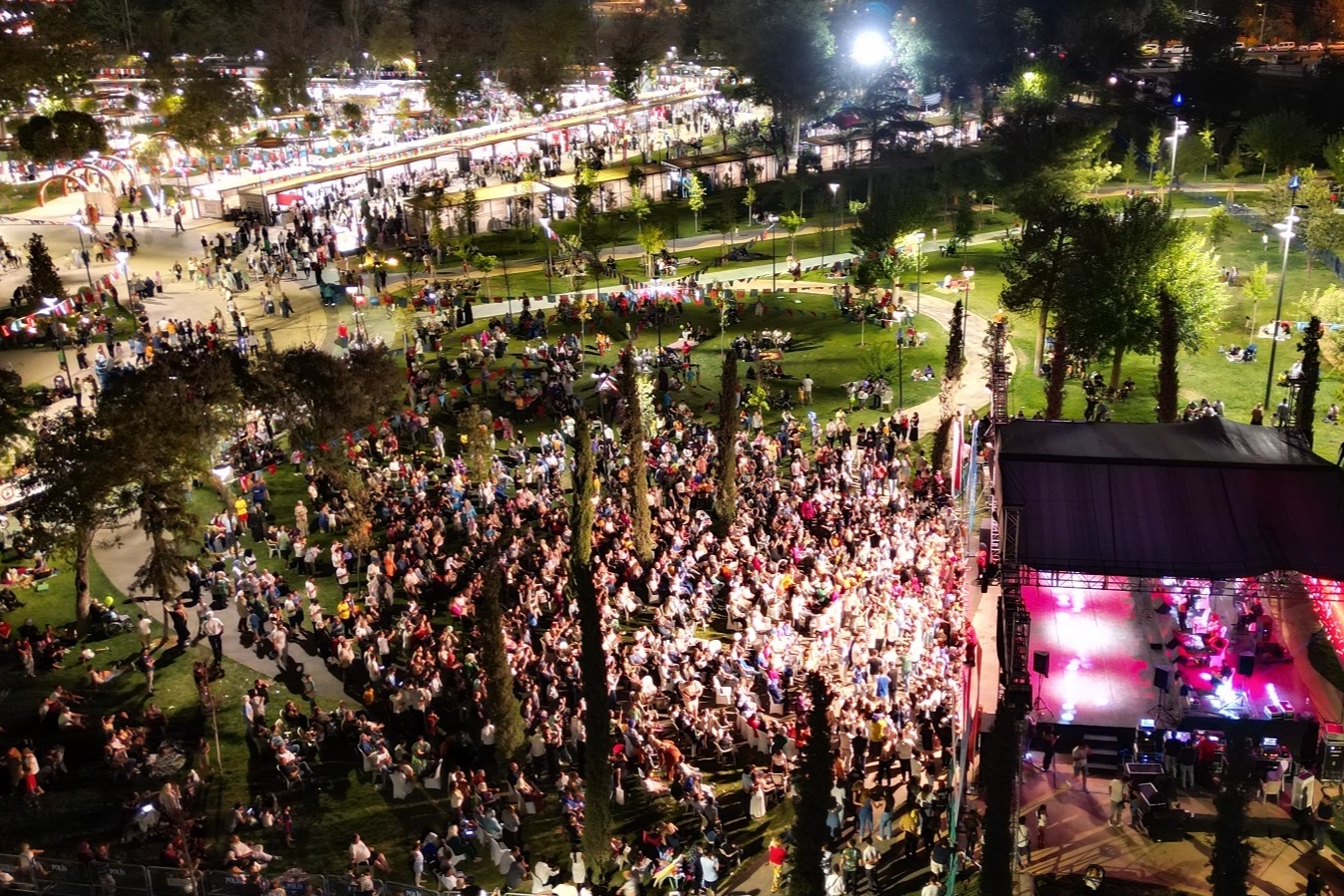   9. Hemşehri Dernekleri Festivali başlıyor 