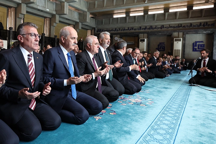 TBMM Camii'nde Mevlid-i Şerif 