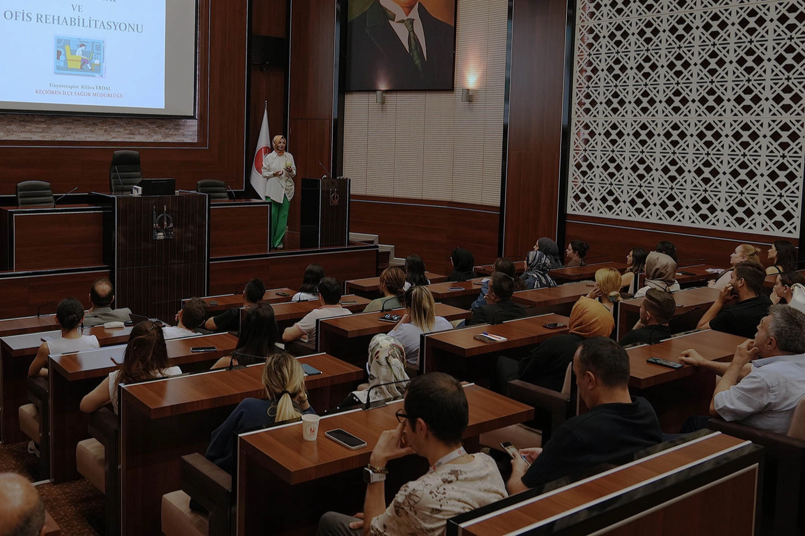 Ankara Keçiören'de personele 'sağlıklı yaşam' eğitimi 