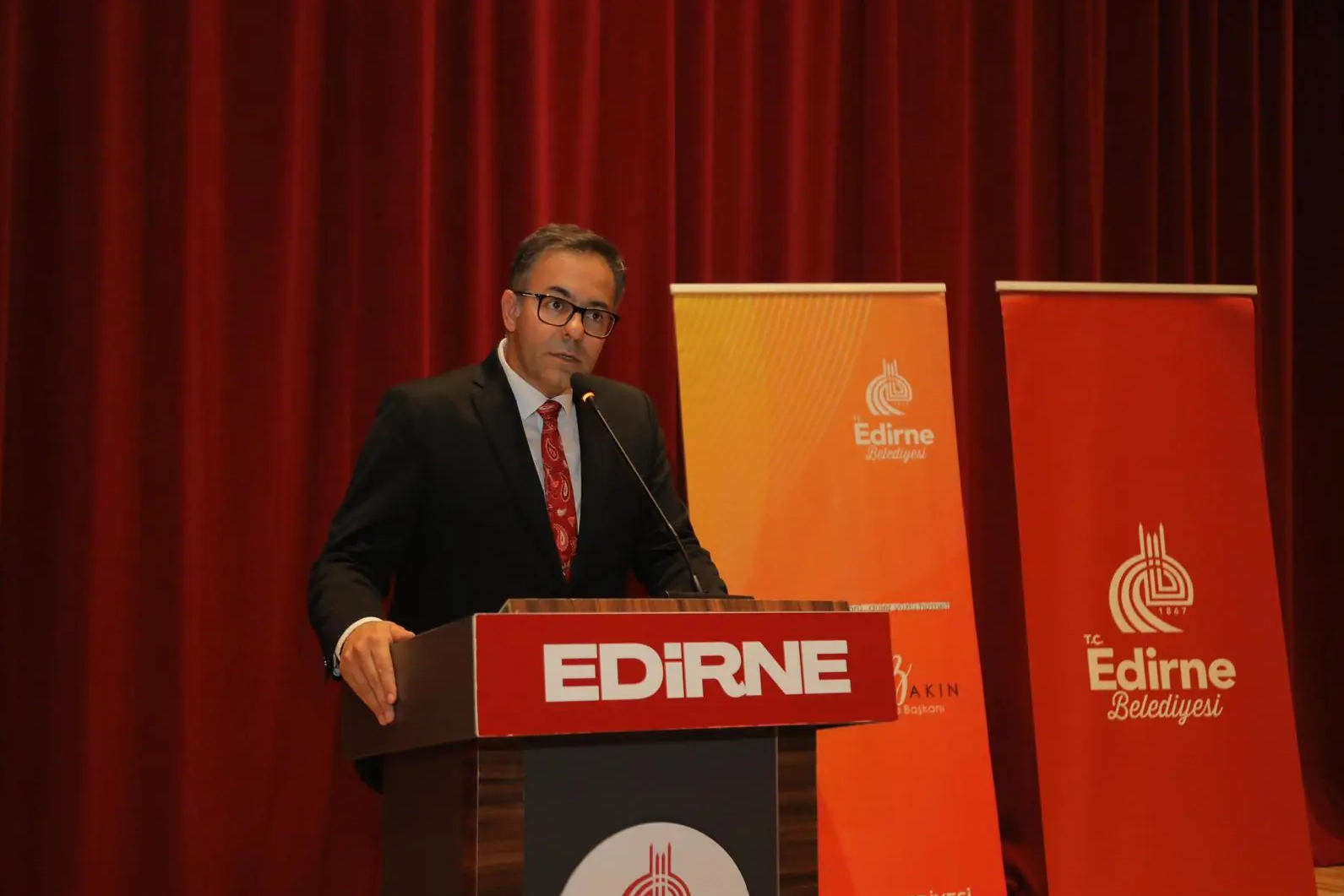 Edirne’de belediyecilik dijitalleşiyor: E-Ruhsat ve E-Çap tanıtıldı 