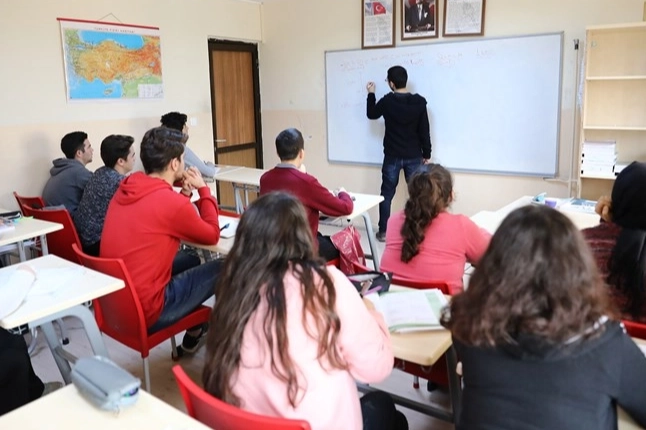 Malatya’da lise mezunlarına ücretsiz YKS kursu başvuruları başladı 