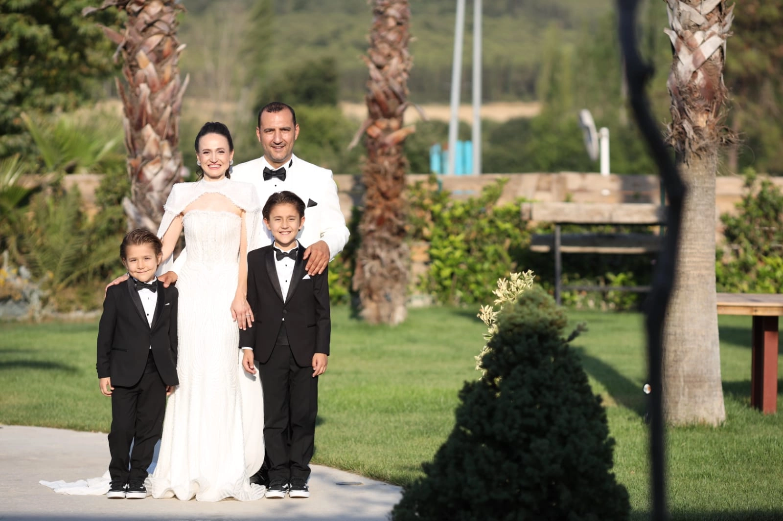 Minik Yaman ve Karan erkekliğe ilk adımı attı 