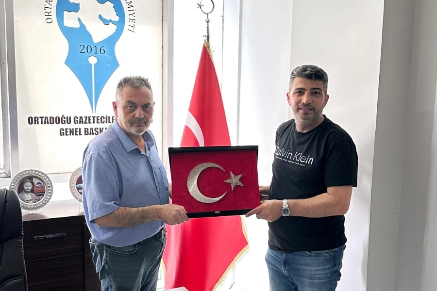İş insanı Yüksel Eroğlu'ndan OGC’ye ziyaret... Ağrılıların İstanbul’daki gücü konuşuldu 