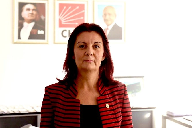 CHP'li Lale Karabıyık hayatını kaybetti 
