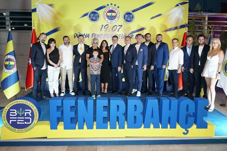 Birleşik Fenerbahçeliler'den Ankara'da muhteşem kutlama 