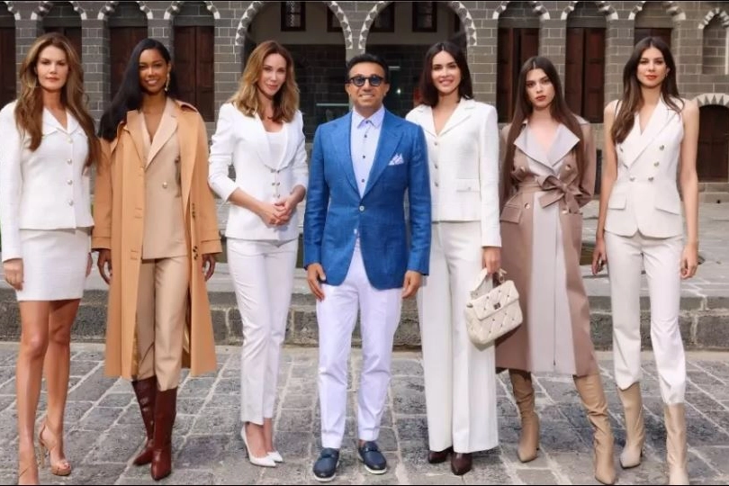 Türkiye’nin güzellikleri moda yoluyla dünyaya tanıtılıyor 