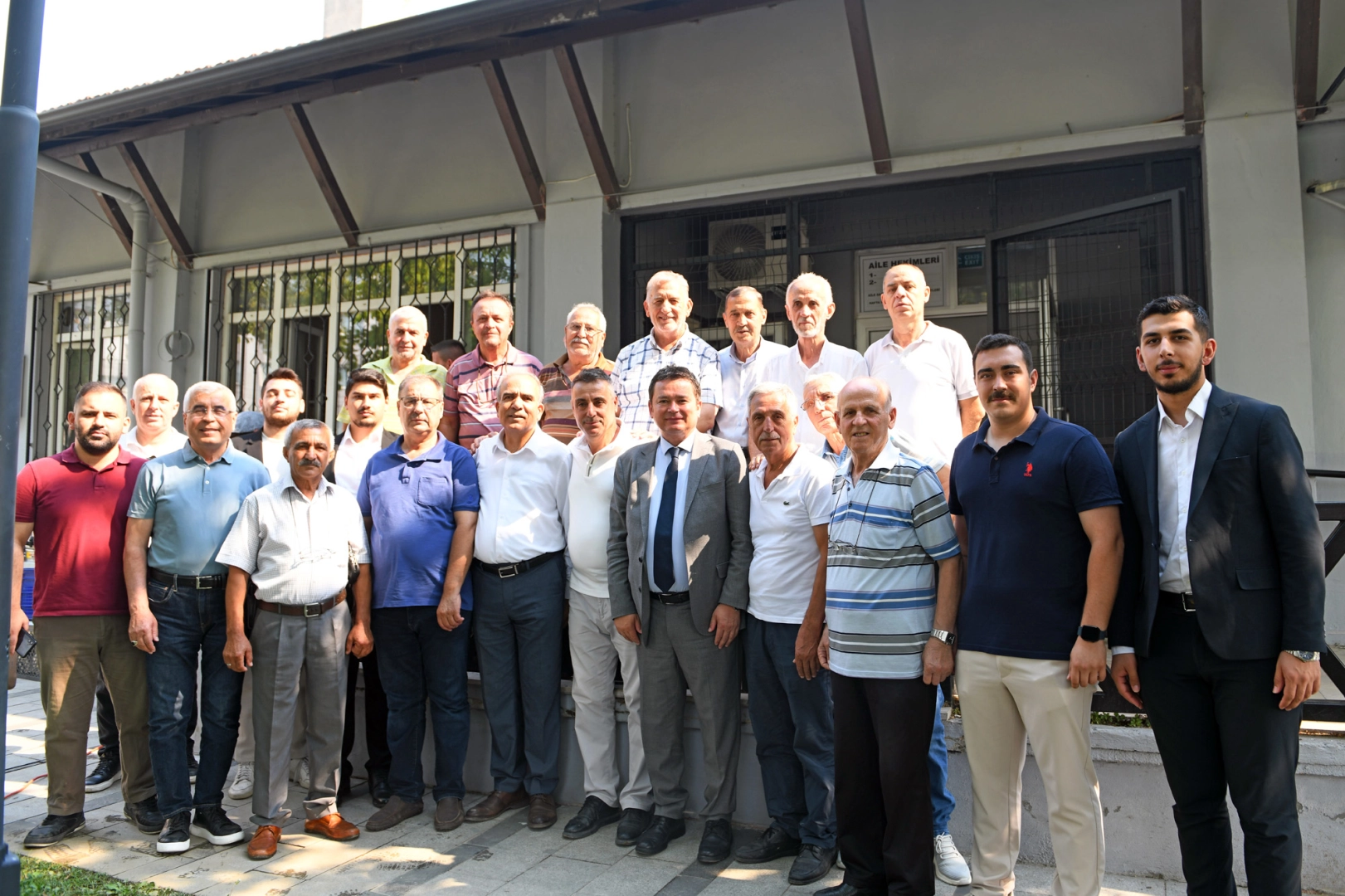 Bursa Osmangazi'de Başkan Aydın sorunları yerinde dinlendi 