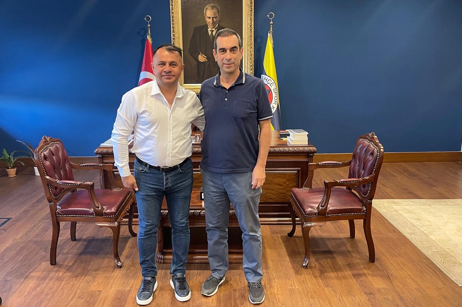 Bekir Ayaz'dan Fenerbahçe'ye ziyaret 