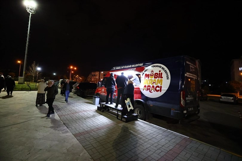 Denizli Büyükşehir mobil ikram aracı 250 bin kişiye ulaştı 