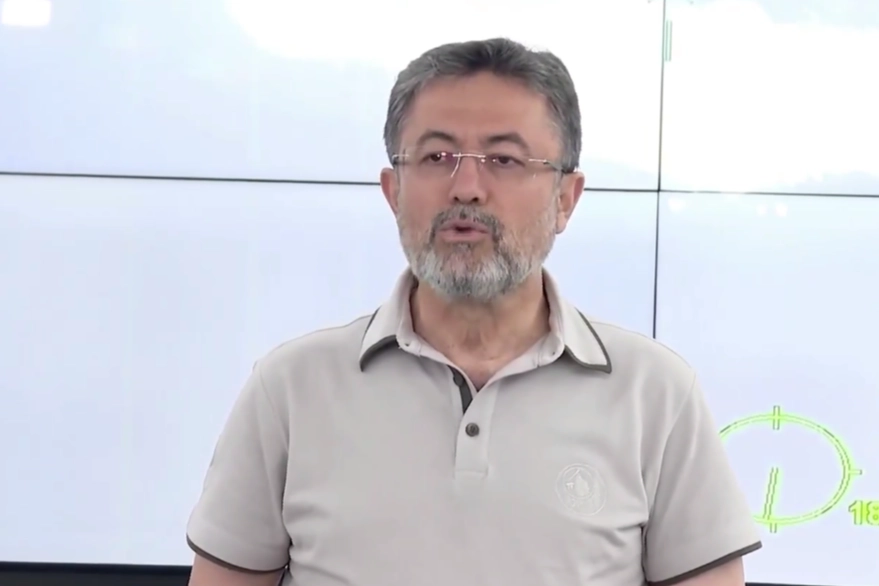 Bakan Yumaklı: Devletin tüm imkanlarıyla sahadayız 