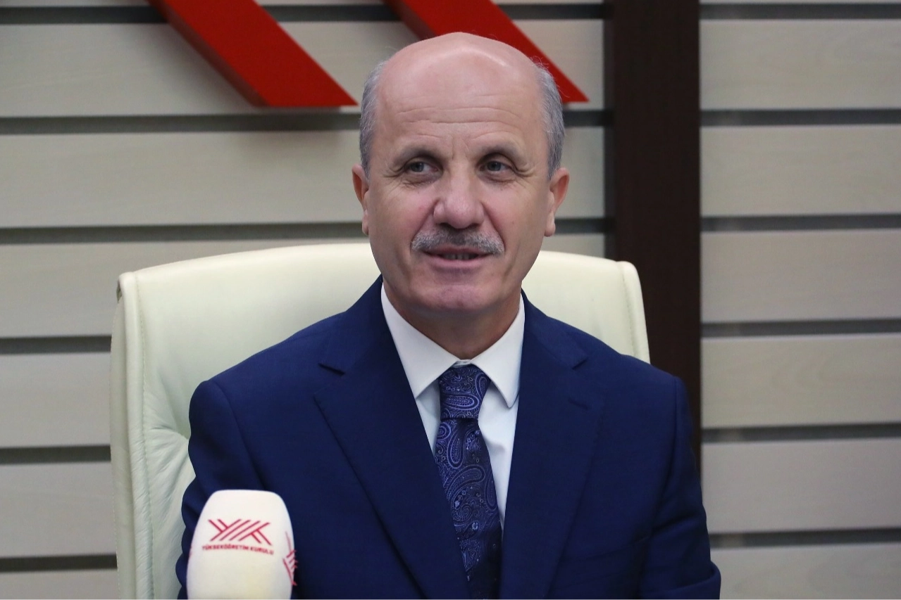 Prof. Dr. Erol Özvar yeniden YÖK Başkanı ve üyesi olarak atandı 