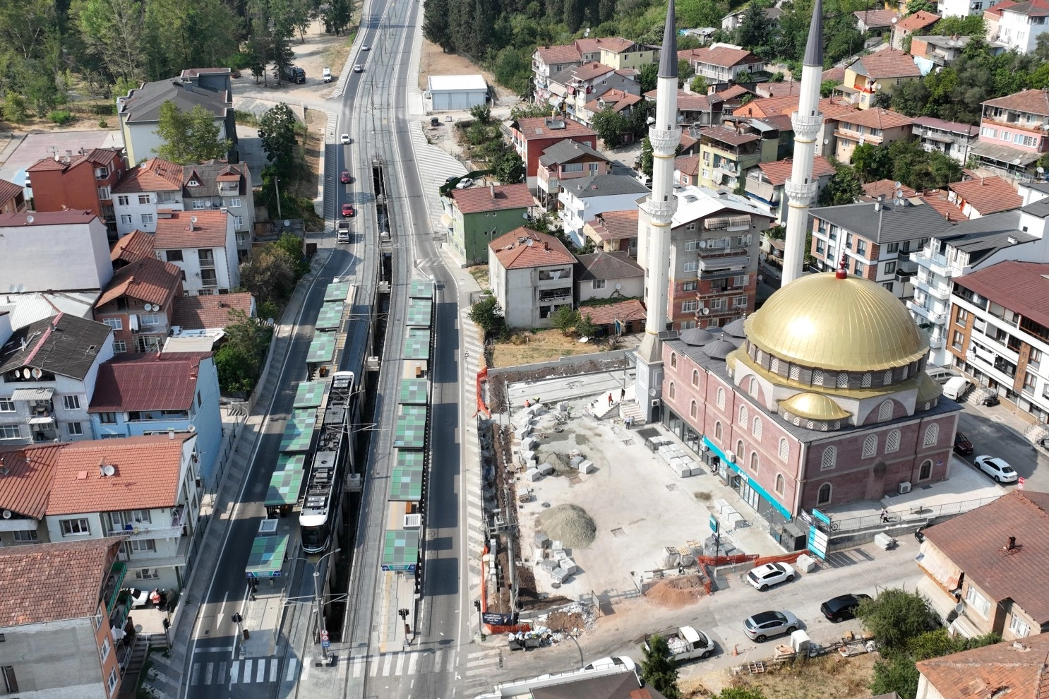 Kocaeli'de cami çevrelerine estetik dokunuş 