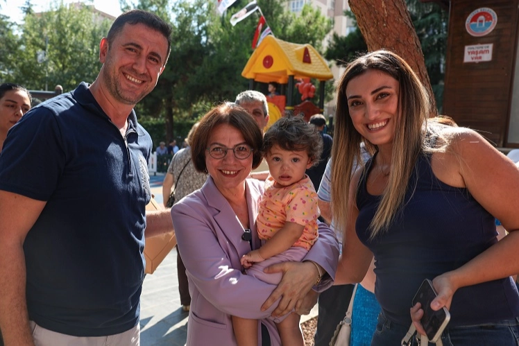 İstanbul Maltepe'nin ikinci Halk Market'i açıldı 