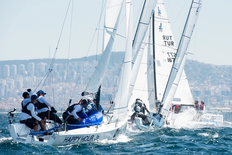 13. TAYK–Eker Olympos Regatta’da J70 fırtınası 