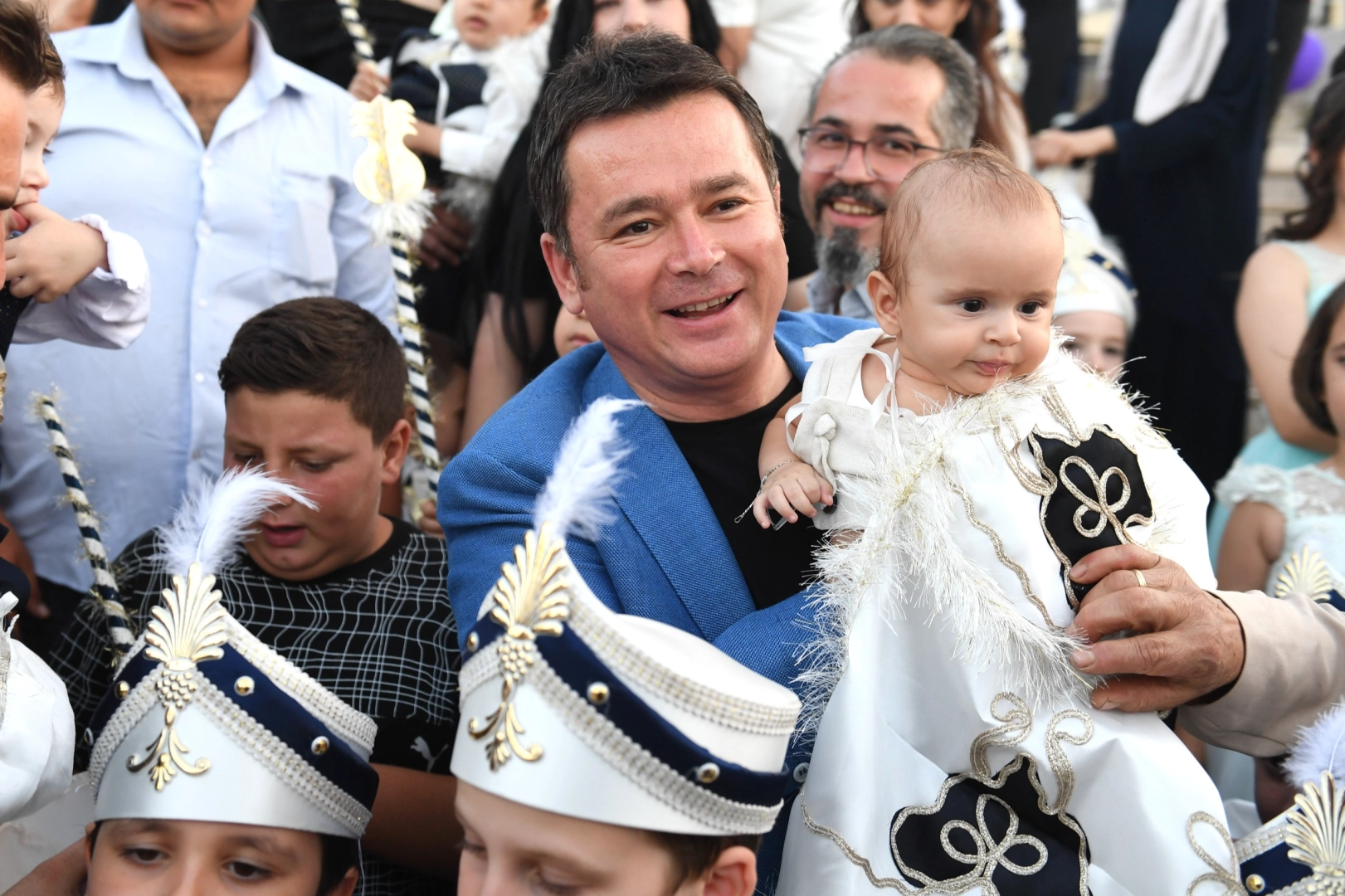 Osmangazi Belediyesi’nden 200 çocuğu mutlu eden sünnet şöleni 