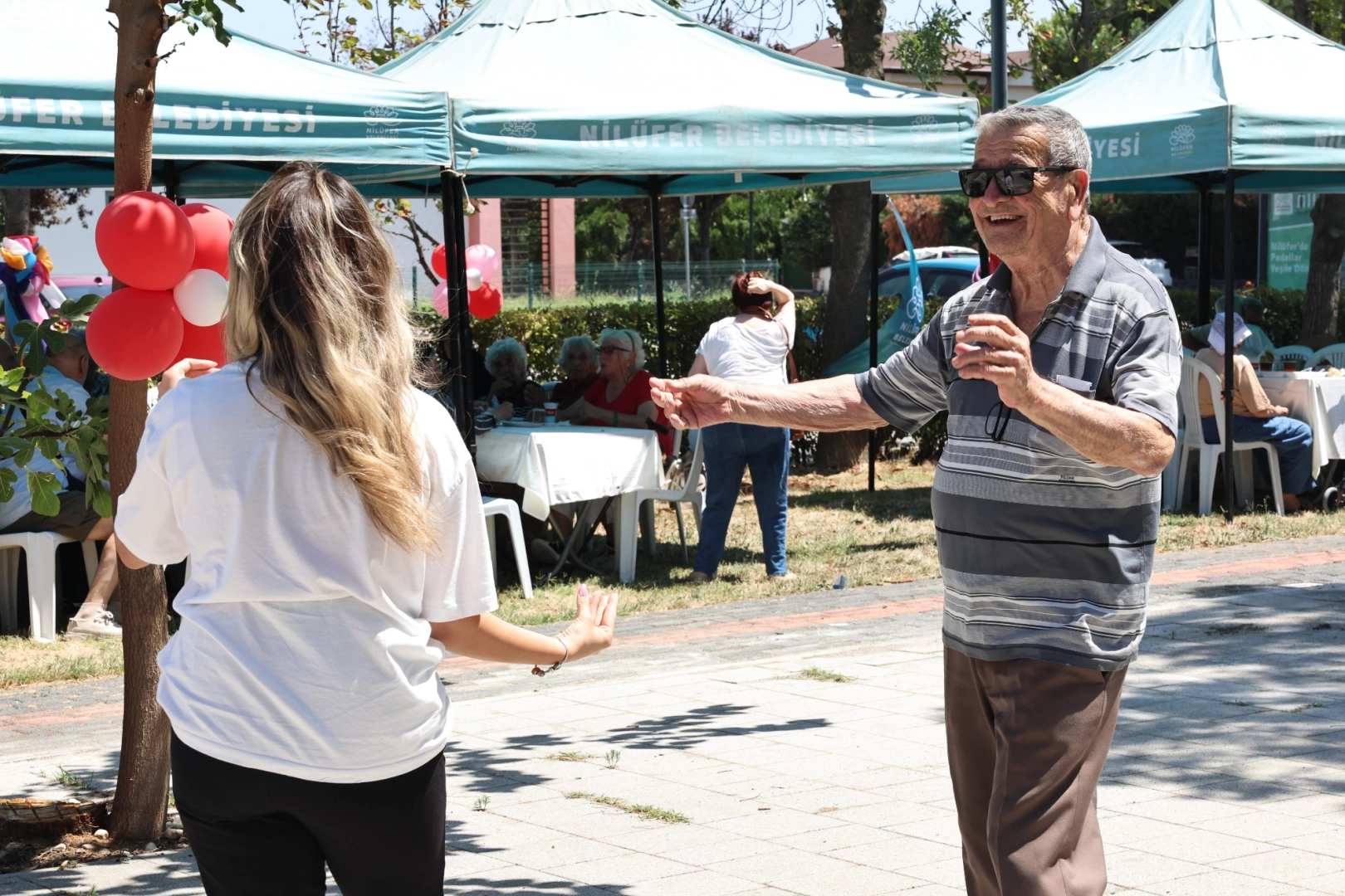 Bursa Nilüfer'de huzurevinde piknik coşkusu 
