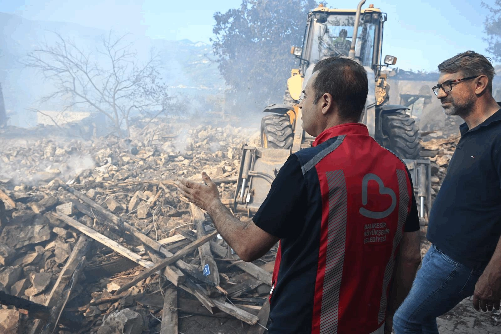 Bakan Kurum, Sındırgı Depremi’ndeki hasar boyutunu açıkladı 