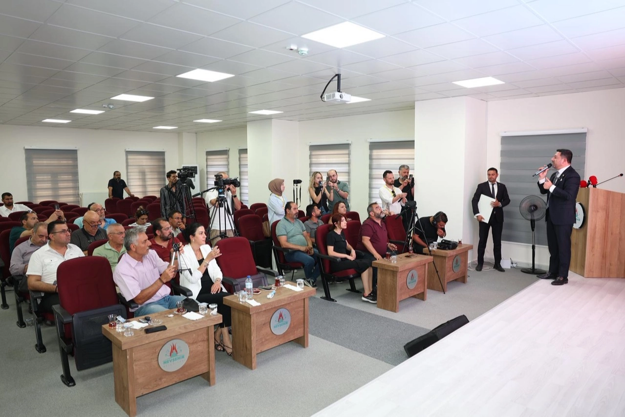 Rasin Arı Nevşehirlilerle 500 günü paylaştı 