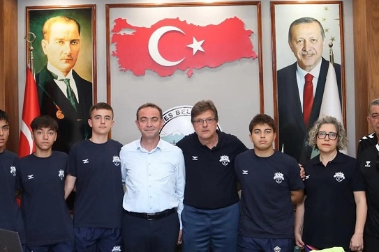Mehmet Şengeldi Bireysel Akademi’den Keles’te keyifli kamp 