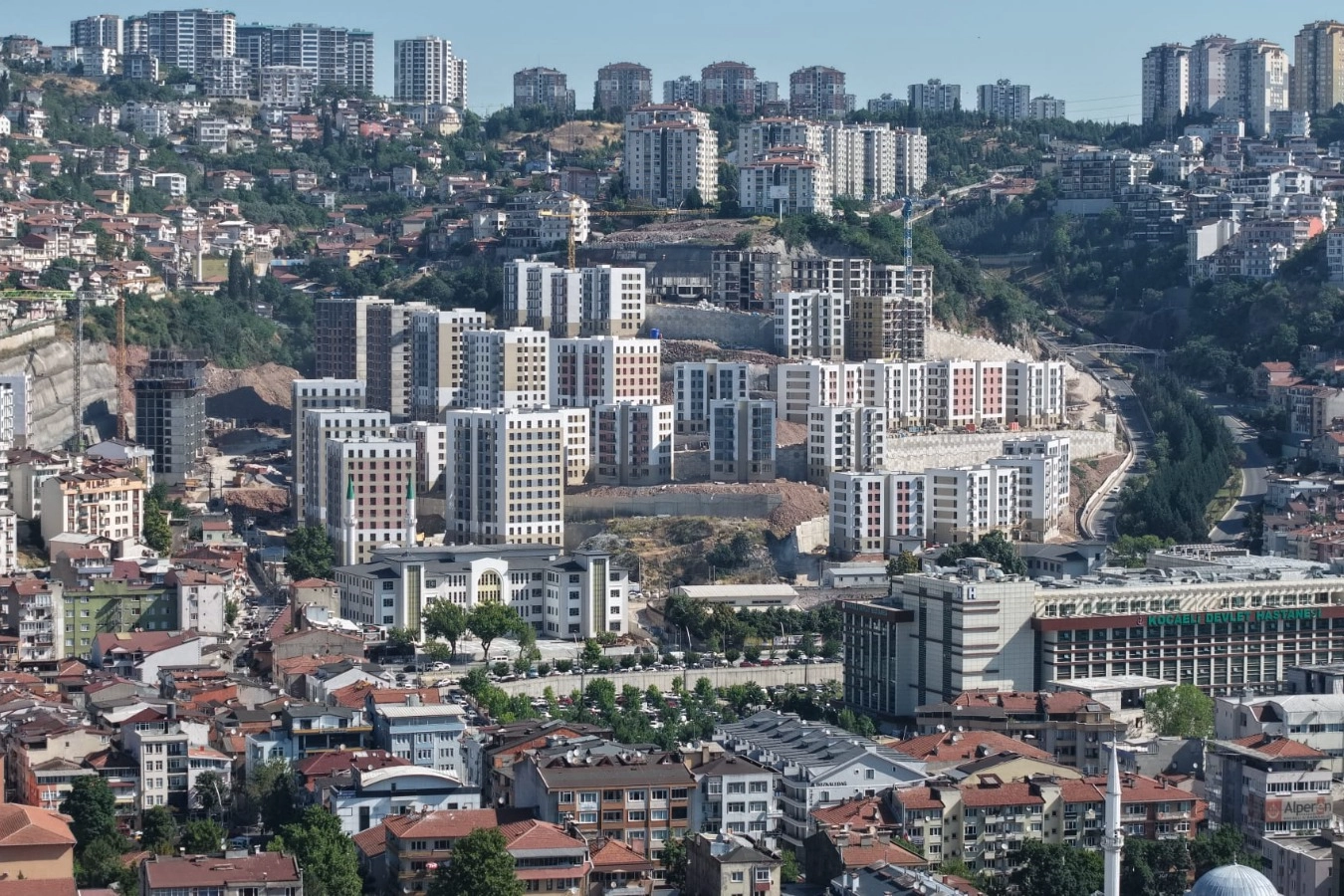 Cedit’te değişim, “Gece ve Gündüz” gibi 