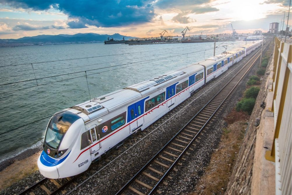 İzmir'de grev dolayısıyla ulaşıma ayar! 