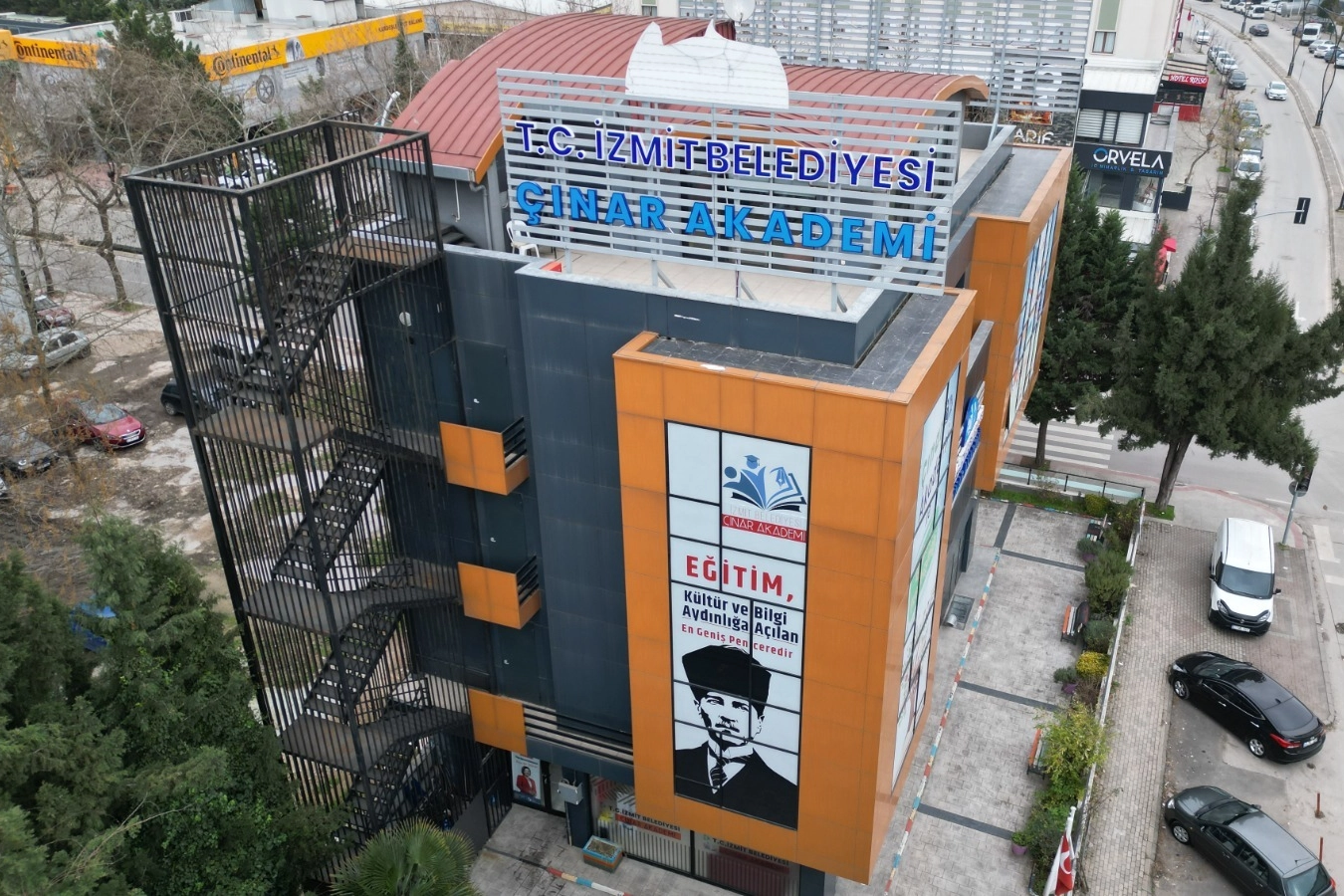 Çınar Akademi, öğrencilere güçlü başlangıç fırsatı sunuyor 