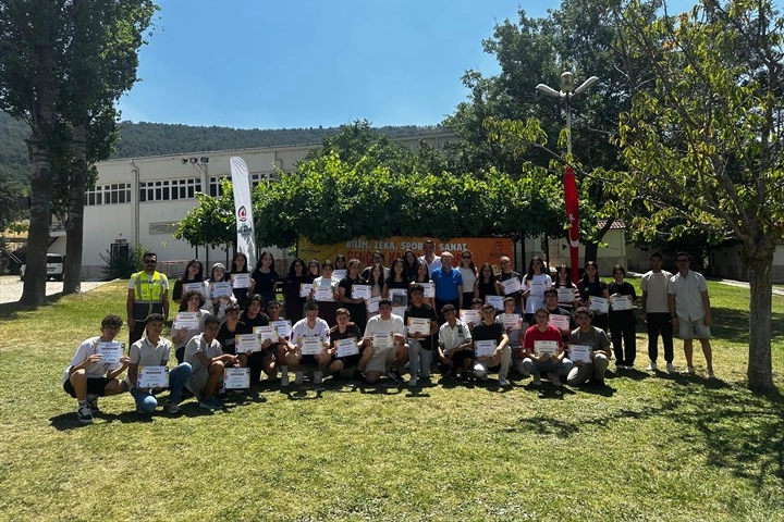 Denizli'de yüzlerce liselinin katıldığı gençlik kampı sona erdi 