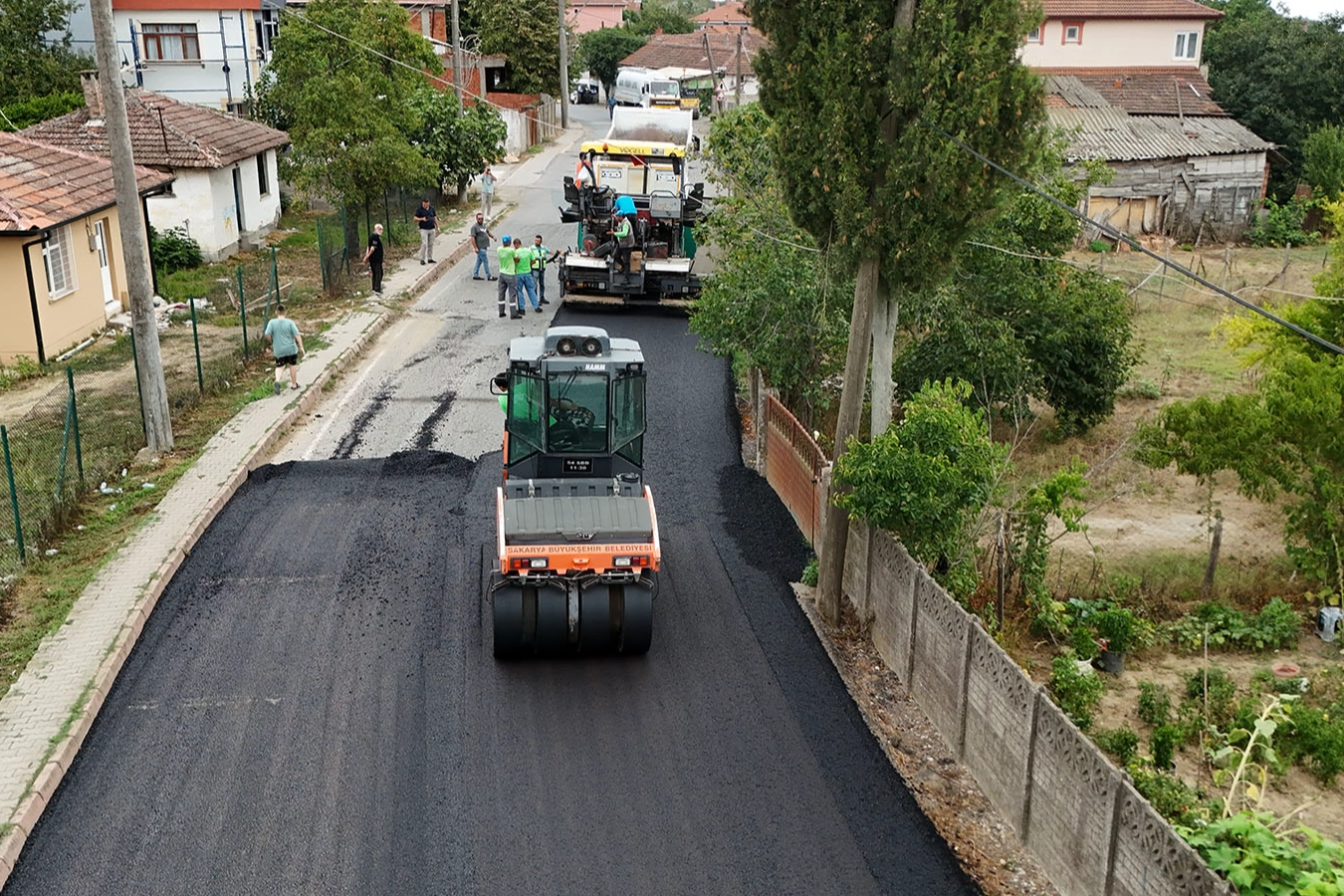 Sakarya Büyükşehir’den kırsala ulaşım atağı 