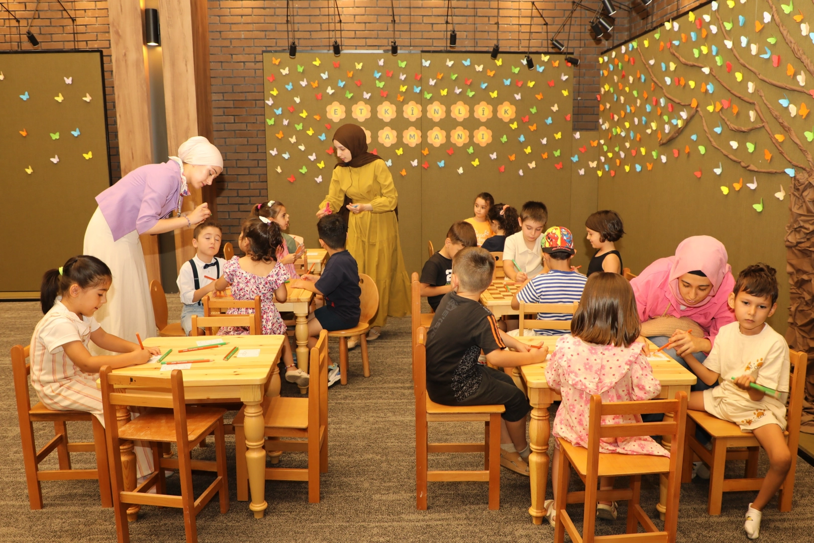 Konya Karatay’da masal atölyesi miniklerden tam not aldı 