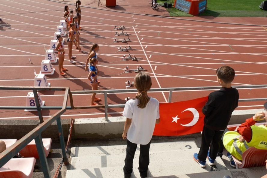 Türkiye’nin en hızlı çocukları U20'de uluslararası heyecan yaşadı 