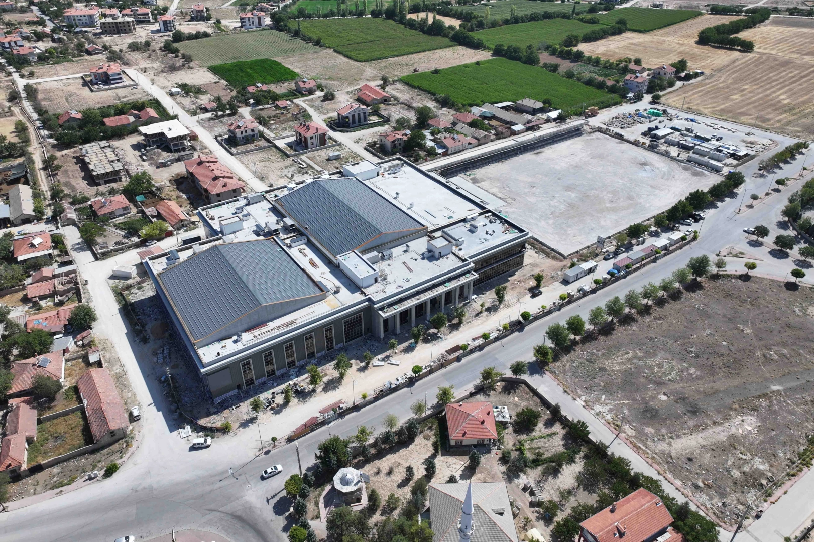 Konya Karatay'da bu tesis 16 branşta spor imkanı sunacak 