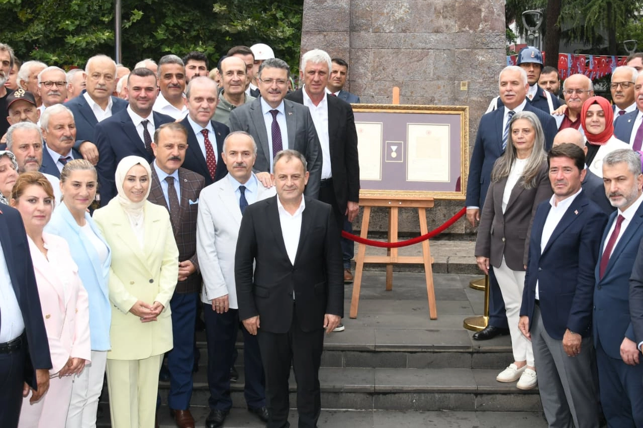 İstiklal Madalyası Trabzon’un gönlünde yerini aldı 