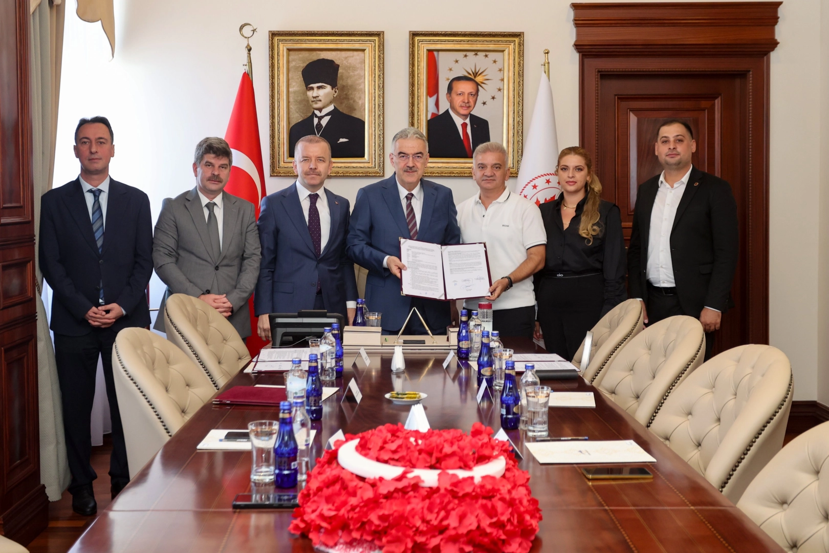 Bursa Nilüfer'e 16 derslikli ilkokul için protokol 