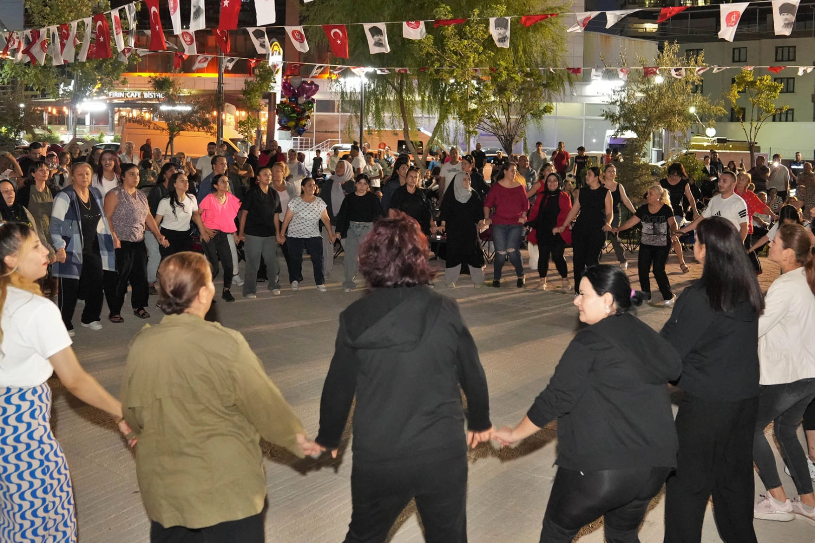 Ankara Keçiören’de yaz konserleri coşkusu sürüyor 