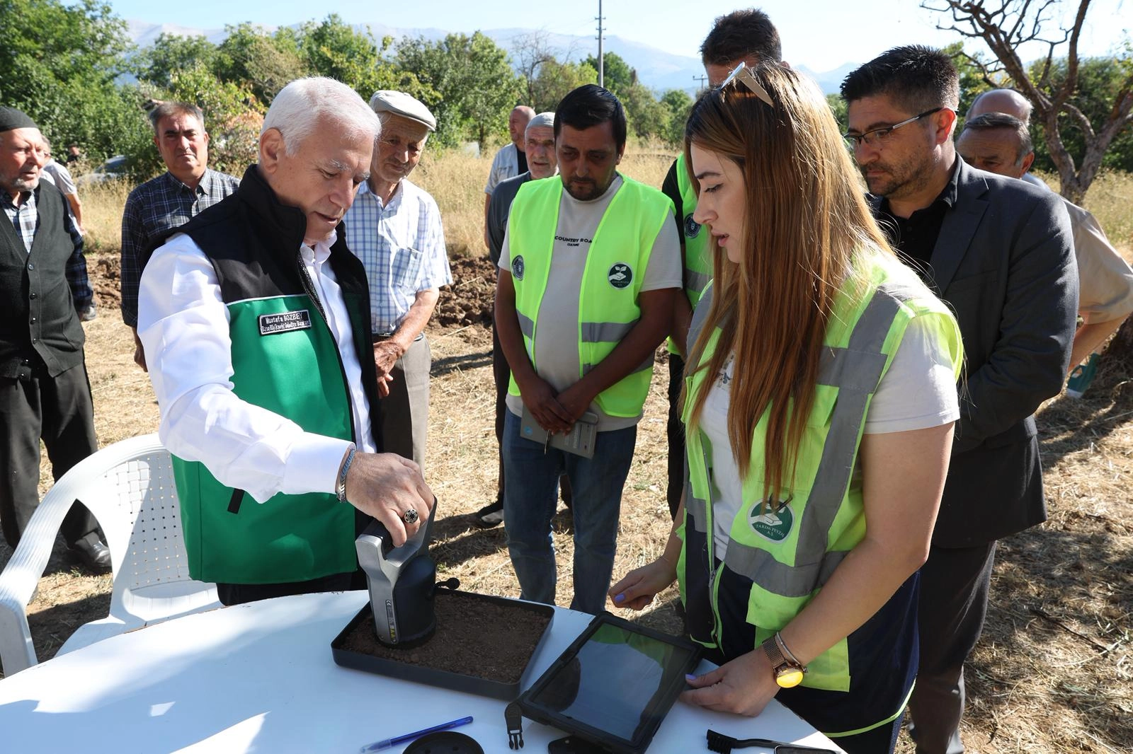 Bursalı çiftçiye Büyükşehir'den bilimsel destek 