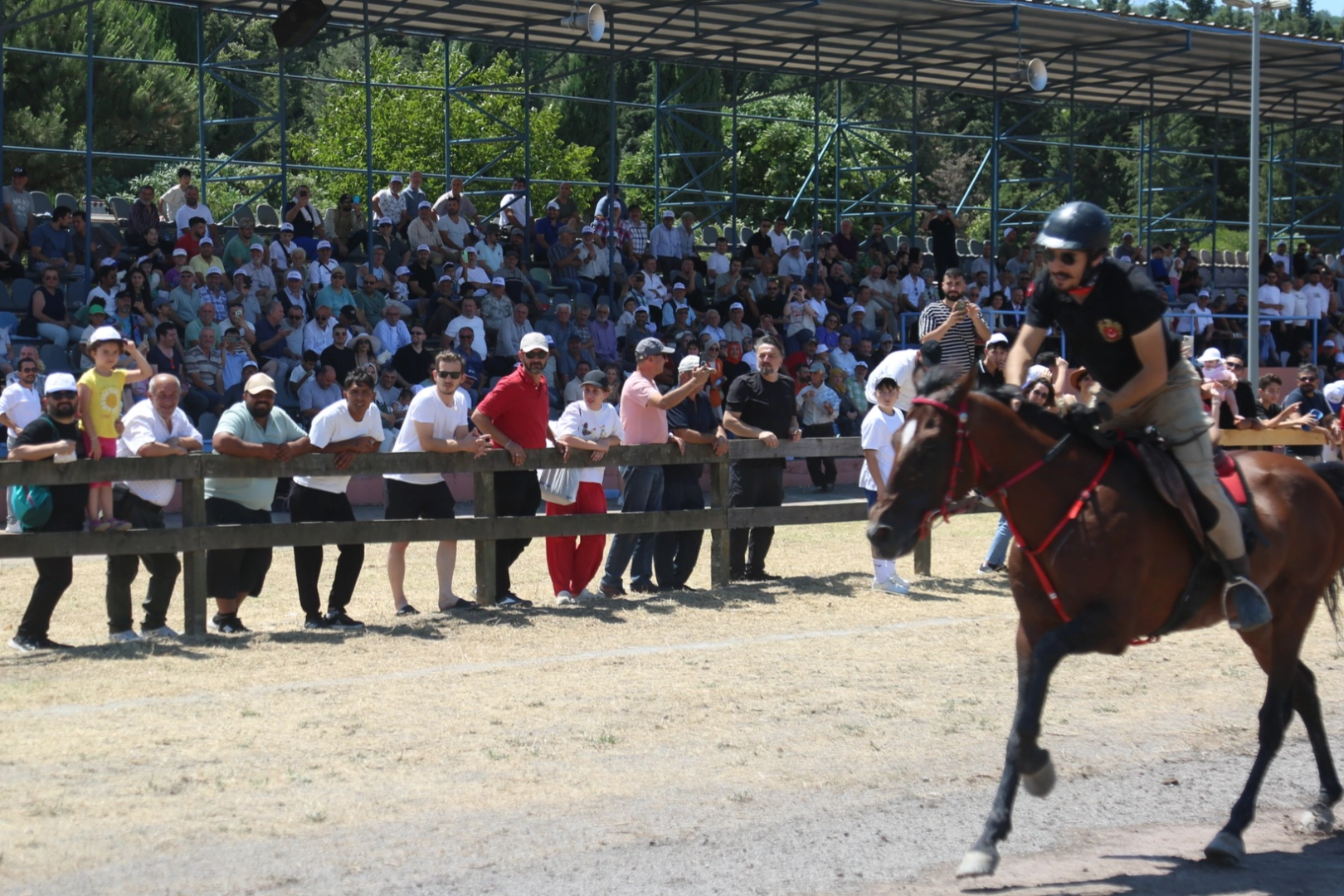 Gölcük’te Rahvan At Yarışları heyecanı başlıyor 