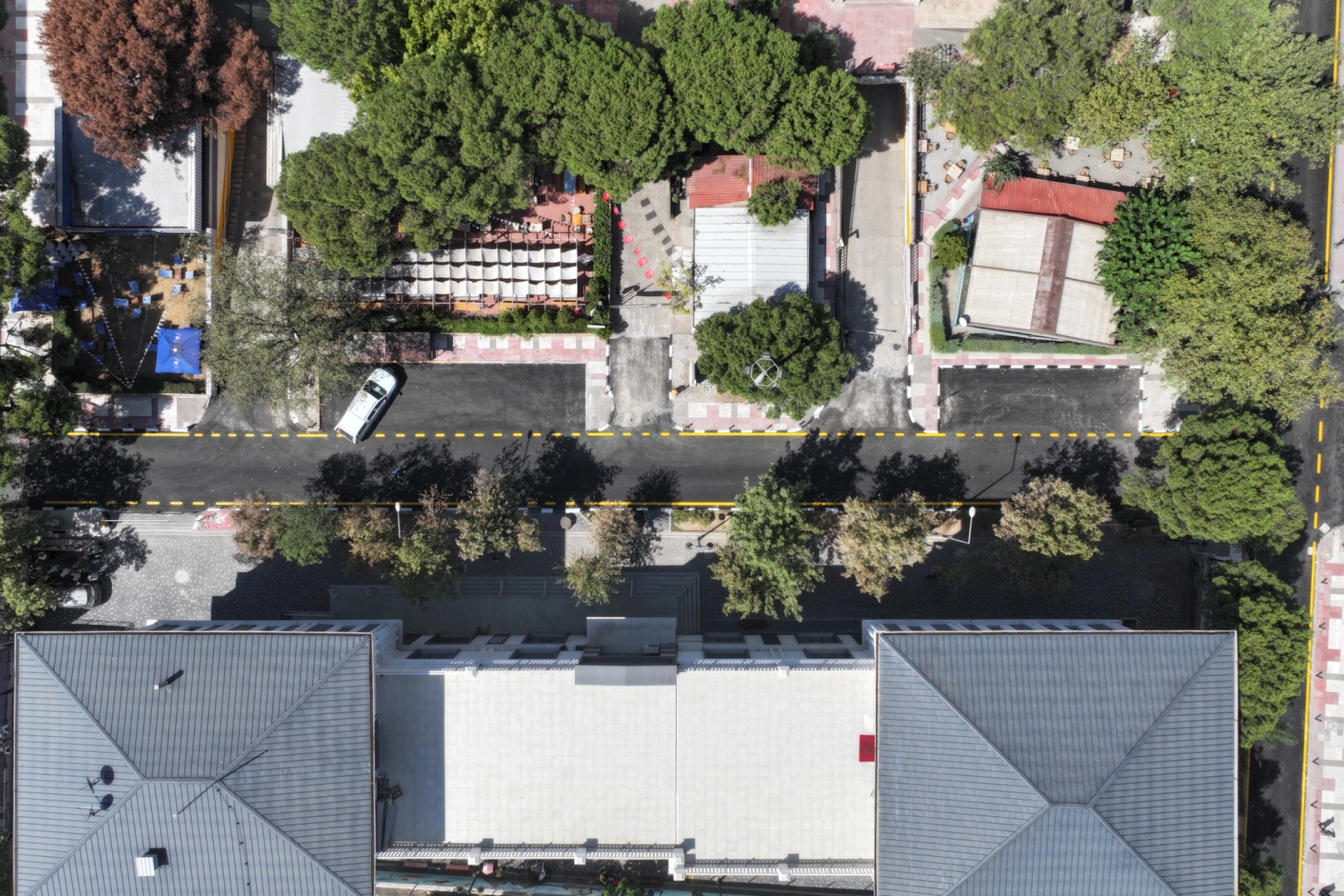 Manisa’da 15 yıllık yol yenilendi 