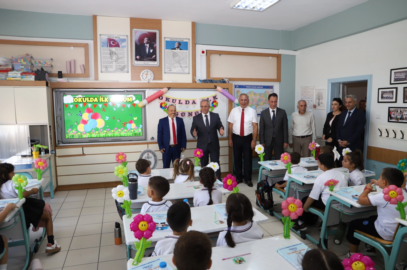Bursa İl Milli Eğitim'den uyum öğrencilerine ziyaret 
