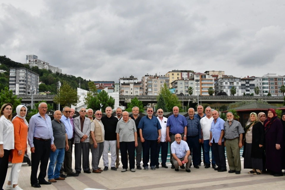 Samsun Büyükşehir’den yaşlılara tatil tadında kamp 