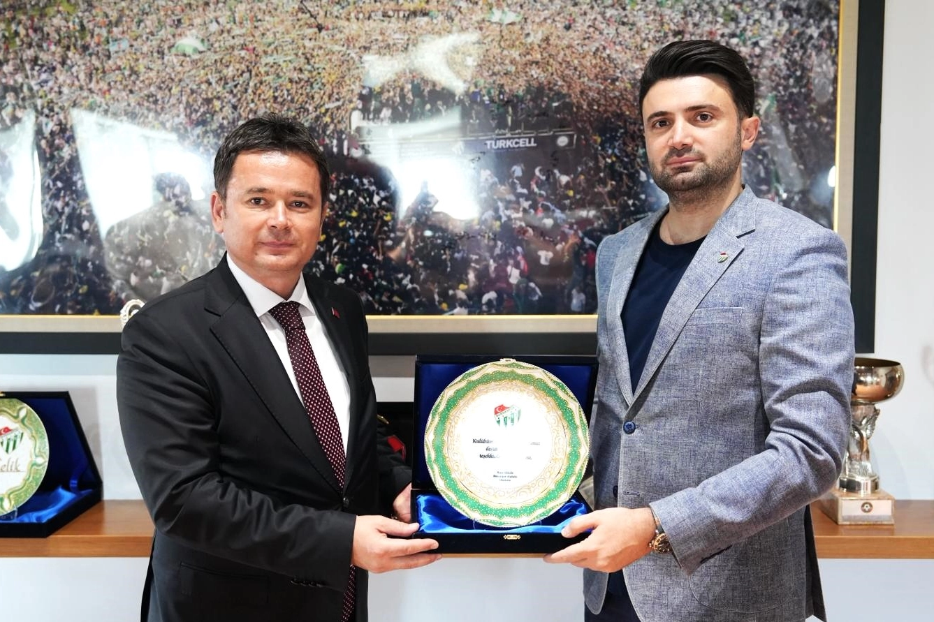 Bursa Osmangazi Belediyesi'nden Bursaspor’a ziyaret 